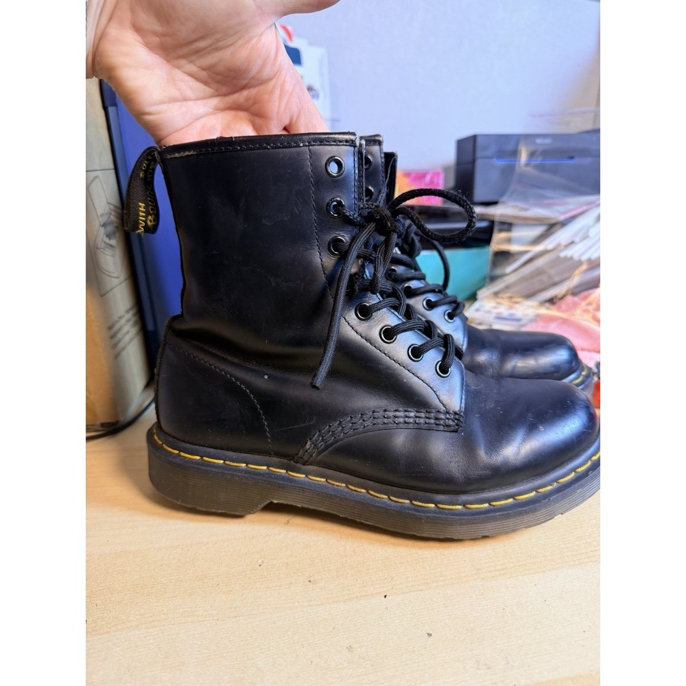 Martens 1460 8 Eye Black Leather Boots Womens 8 UK 6 EU 39 11821